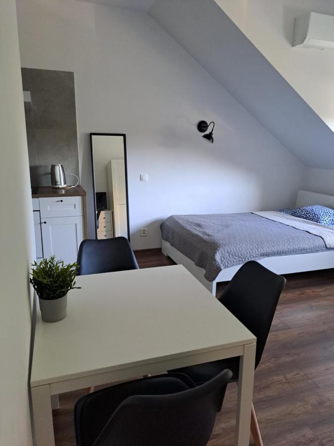 Prokocim Apartments Краків Екстер'єр фото